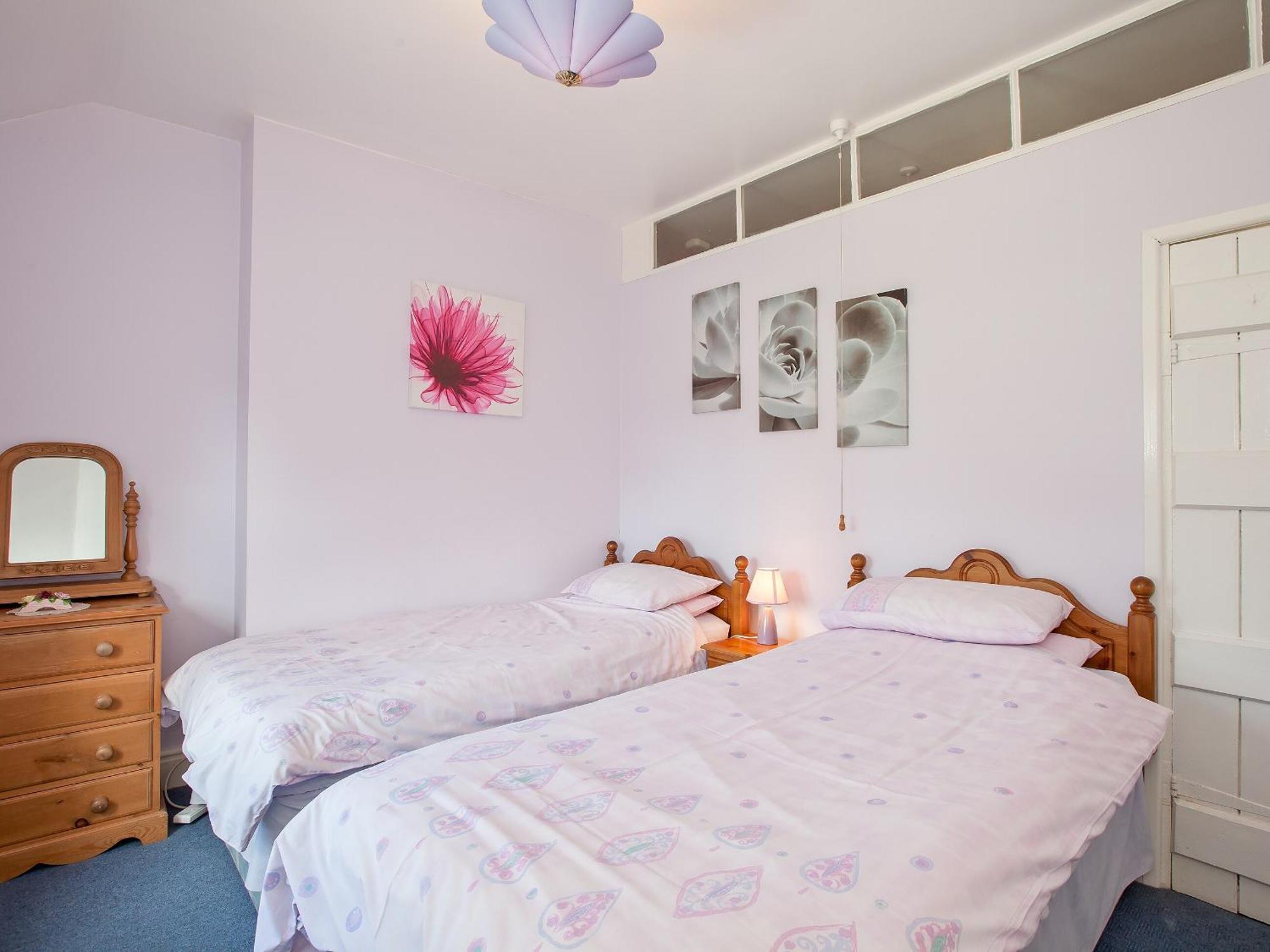 Fir Tree Cottage Standon Экстерьер фото